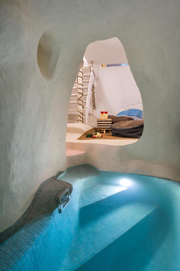 Mystagoge Retreat With Subterranean Pool/Jacuzzi Villa Vóthon Exteriör bild
