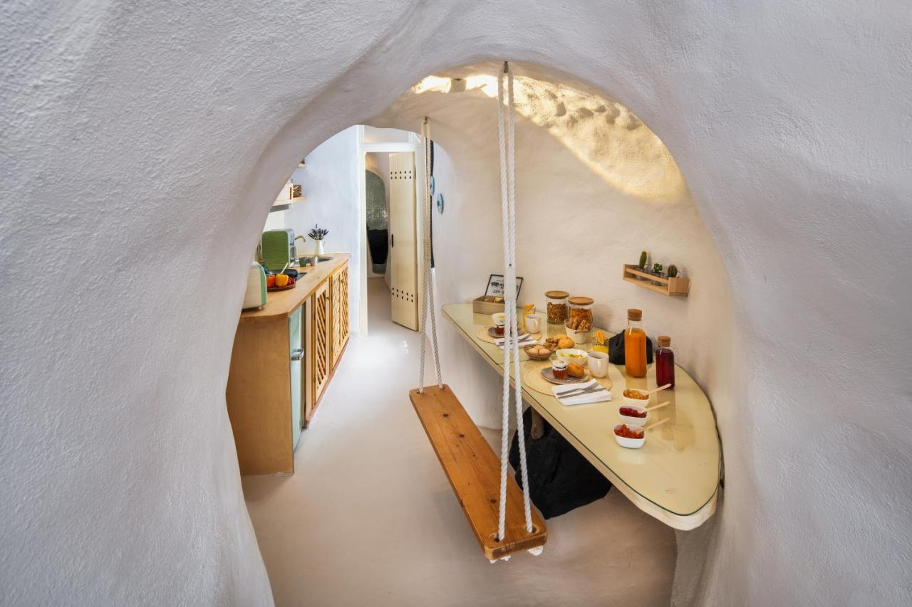 Mystagoge Retreat With Subterranean Pool/Jacuzzi Villa Vóthon Exteriör bild